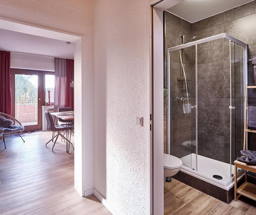 Katarinas House Mit 2 Fewo Stilvoll, Gemuetlich & Zentral Boxspringbett, Parkplatz, Balkon Oder Garten 뫼르스 외부 사진